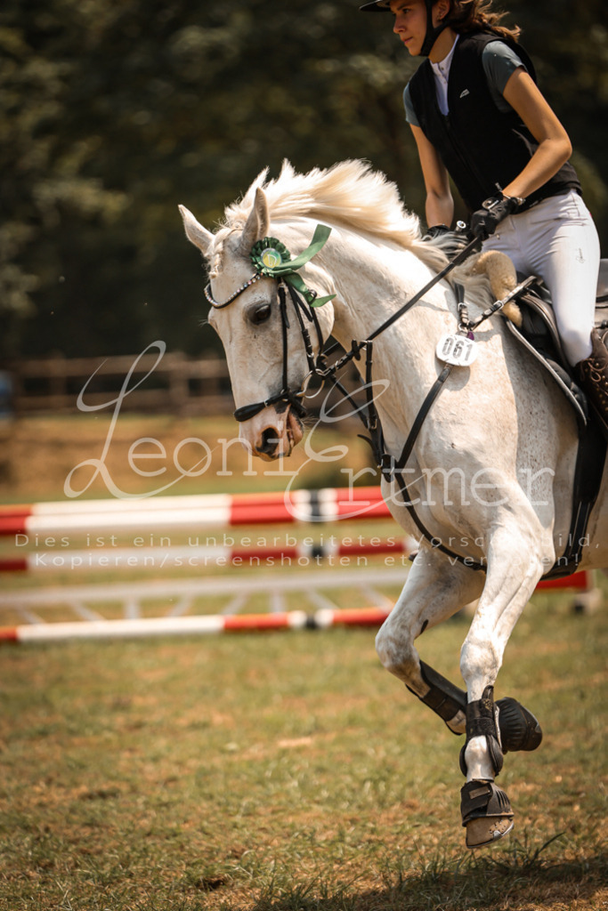15.SaStE00529 | Leoni Ertmer Photography - Realisiert mit Pictrs.com