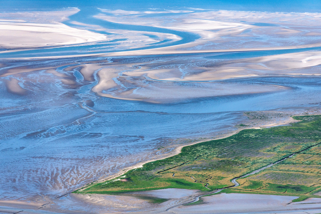 dr__0038864.jpg | WESTERHEVER 23.07.2019 Wattenmeer der Nordsee- Küste in Westerhever im Bundesland Schleswig-Holstein, Deutschland. // Wadden Sea of North Sea Coast in Westerhever in the state Schleswig-Holstein, Germany. Foto: Daniel Reiter