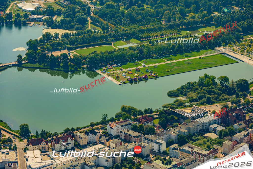 Luftaufnahme Feldstadt Schwerin - Die Luftaufnahme wurde 2025 vom UL-Flugzeug heraus erstellt ( ohne Drohne ) - Hochauflösende Luftaufnahme - für professionelle Ausdrucke geeignet. Die Geschenkidee !Mit Lizenz und Bildrechte bestellbar