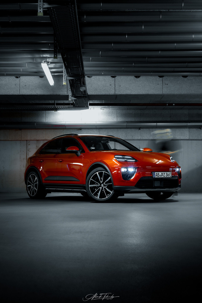 R6AT6896 _Alexander Tschuncky | Entdecken Sie die faszinierende Welt von Alexander Tschuncky Arts: Kreative Fotografie, atemberaubende Automobilkunst und hochwertiger Bilderdruck. Lassen Sie sich inspirieren! - Realisiert mit Pictrs.com