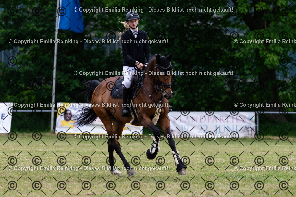 CL5A8365 | Emilia Reinking Fotografie - Realisiert mit Pictrs.com