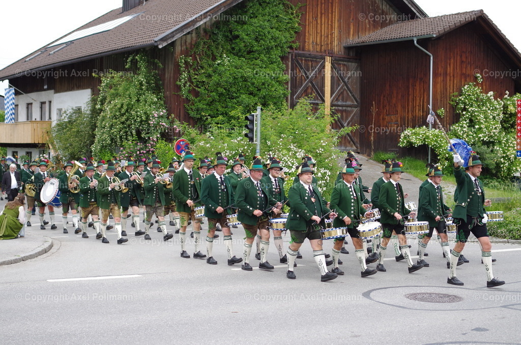 IMGP5721 | fotografiert von Axel PollmannLeonhardi Wallfahrt Benediktbeuern und Murnau, Fronleichnam, Fasching, Landschaft im Loisachtal und Benediktbeuern  - Realisiert mit Pictrs.com