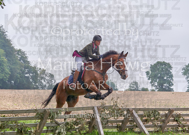 09-23 Jagd Perdöl_MCH9803_Marina Hewig | Fotografie, FotoArt, PferdesportArt, Pferdesportfotografie, Landschaftsfotografie, Reisefotografie, Reise, Pferde - Realisiert mit Pictrs.com