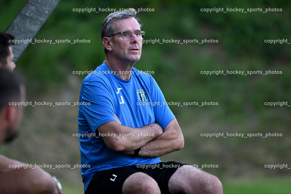 SV Arnoldstein vs. URC Thal Assling | Tormanntrainer Thal Assling Ingo Rudolf Libiseller, SV Arnoldstein vs. URC Thal Assling, SV Arnoldstein vs. URC Thal Assling am 09.08.2025 in Arnoldstein (Waldparkstadion Arnoldstein), Austria, (Photo by Bernd Stefan)