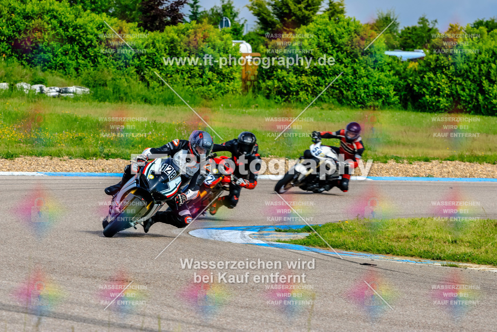 MotoTeam-8617 | Hier findet Ihr Bilder von Touristenfahrten auf der Nürburgring Nordschleife oder von anderen Veranstaltungen die ich besucht habe. Viel Spass beim Durch Schauen 