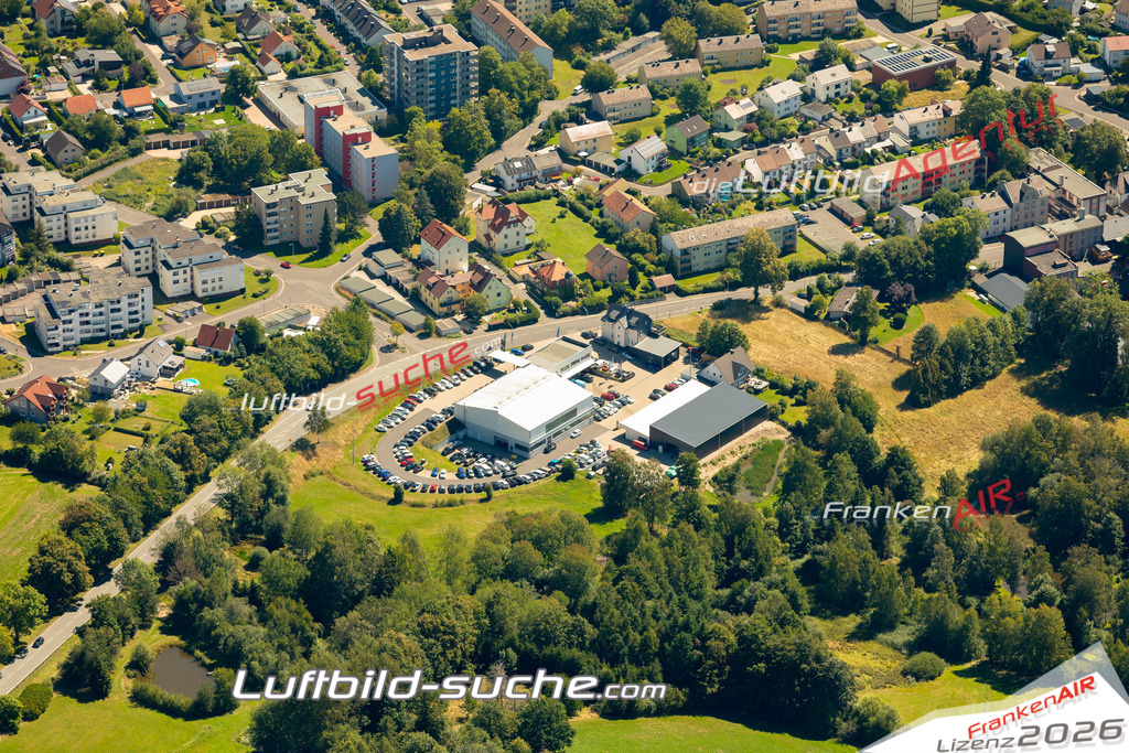 Das Luftbild zeigt : Hofer Straße Wunsiedel - Die Luftaufnahme wurde 2023 vom UL-Flugzeug aus erstellt ( keine Drohne ) - Hochauflösende Luftaufnahme - Für grossformatige Ausdrucke geeignet. Die Geschenkidee !Mit Lizenz und Bildrechte bestellbar