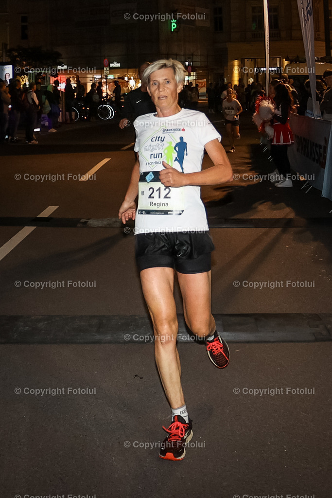 A-BINDER_20220922_0076 | LINZ,  AUSTRIA,22.Sept. 2022 - Night Run, Image shows Night Run.
Photo: Sportmediapics.com/ Manfred Binder