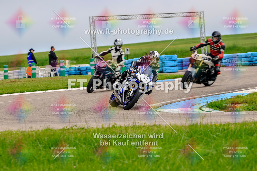 MotoTeam-8037 | Hier findet Ihr Bilder von Touristenfahrten auf der Nürburgring Nordschleife oder von anderen Veranstaltungen die ich besucht habe. Viel Spass beim Durch Schauen 