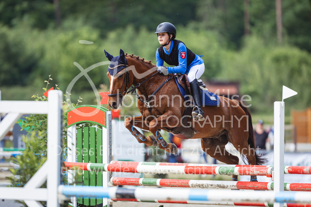 240519_Kalthof_Ponytrophy-159 | Deine schönsten Turniermomente als professionelle Fotos! Entdecke hochwertige Pferdesport-Fotografie im Online-Shop. Jetzt Fotos finden & bestellen!