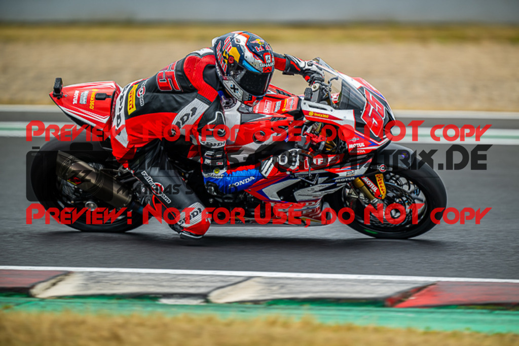 MaZZes_FotoMatrix_220624_2069 | PROSUPERSTOCK