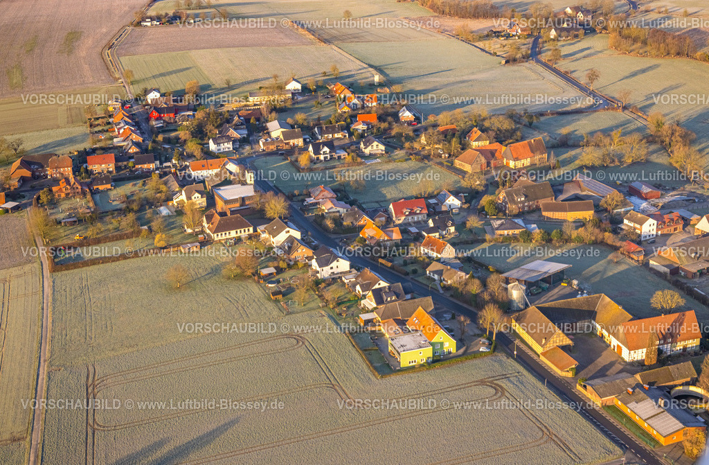 Hamm250200301Rhynern | Luftbild, Wohngebiet Ortsansicht Ortsteil Wambeln mit kath. Kirche Christkönig, Scheidinger Straße, Stadtbezirk Rhynern, Hamm, Ruhrgebiet, Nordrhein-Westfalen, Deutschland