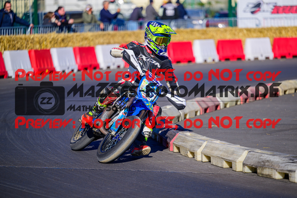 MaZZes_Fotomatrix_20241005_6021986_2700 | JUNIOR