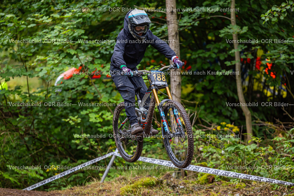 IXS Downhill Ilmenau Samstag R3-8368 | OCR Bilder Fotograf Eisenach Michael Schröder