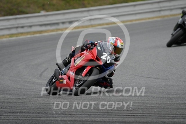 2024_05_05_PBK_34660 | Sportfotografie; SlowMotion; Video; Rennstrecke; Hafeneger; Speer; Racing; RSE; BMW; CBO; Trackday; Motorsportarena; Hockenheimring; Brno; Most; Barcelona; Valencia