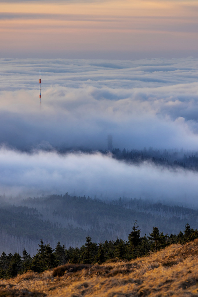 HARZ_Brocken_Wolken_RGB-6 | Wir machen aus Ihren Bildern Erinnerungen für die Ewigkeit | Hochwertige Fotografien für Ihr zu Hause. - Realisiert mit Pictrs.com