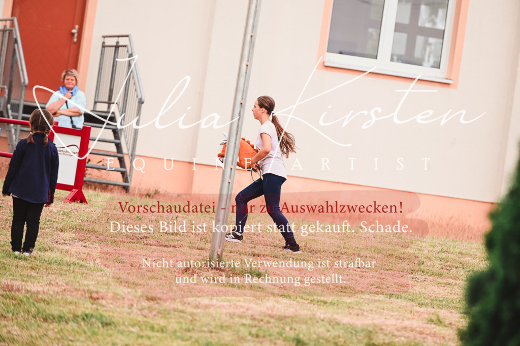 DSC_5278 | Pferde- und Turnierfotografie in Westsachsen. Pferdeportraits, Auftragszeichnungen und intuitive Kunst.