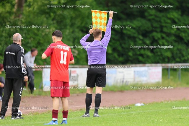 Fußball I Junioren I Kreispokal Lübeck I Finale I JSG Concordia Lübeck - TSV Siems I 09.06.2025.152 | Patrick Möller (1. Assistent) - Realisiert mit Pictrs.com