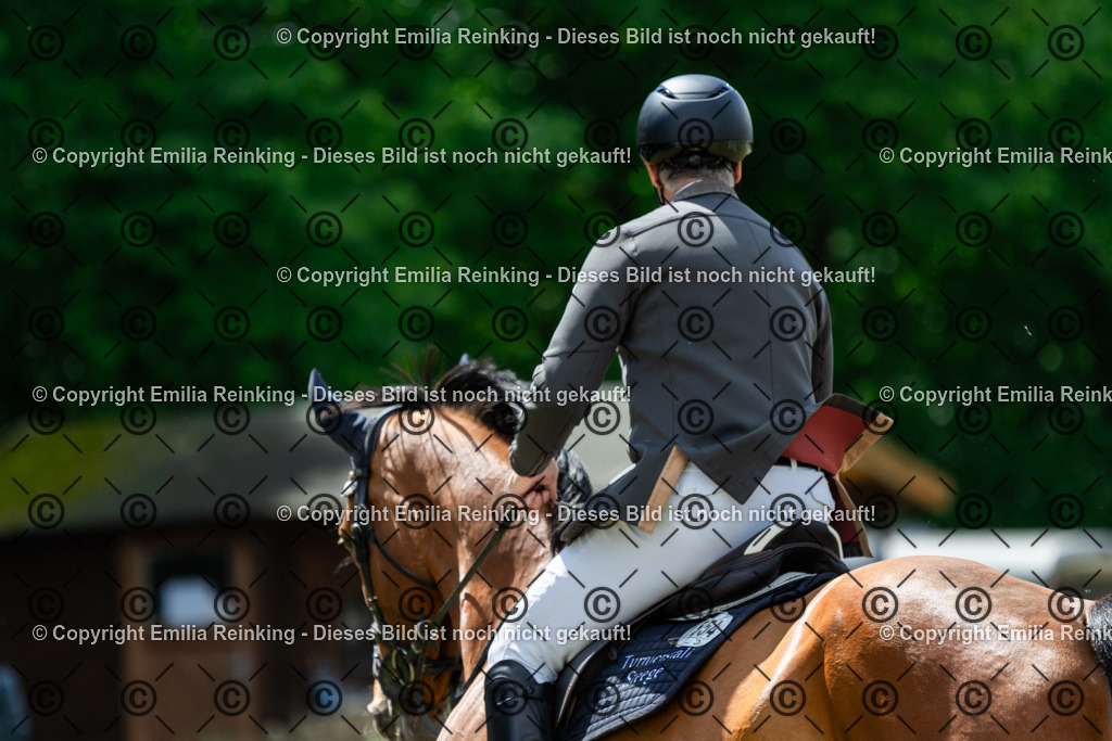 CL5A6101 | Emilia Reinking Fotografie - Realisiert mit Pictrs.com