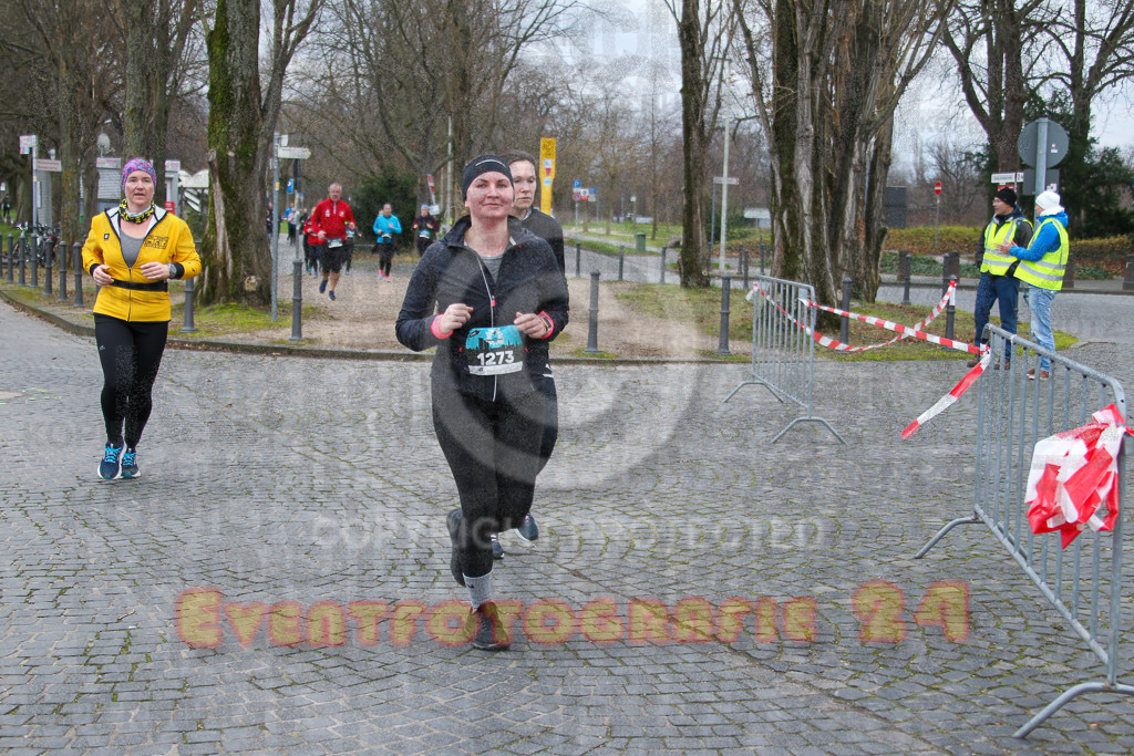 231231_1023_EV4_8681 | Sportfotografie im Rhein-Sieg Kreis, Köln, Bonn, NRW, Rheinland Pfalz, Hessen, etc. Unser Tätigkeitsfeld umfasst den Laufsport vom Volkslauf über den Marathon, Duathlon, Triathon bis zum Ultralauf wie Kölnpfad Ultra oder Schindertrail.