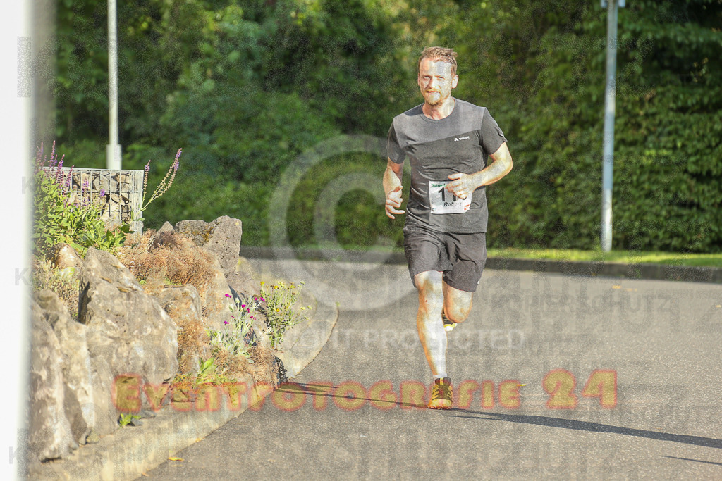 250801_1908_EX1_7131 | Sportfotografie im Rhein-Sieg Kreis, Köln, Bonn, NRW, Rheinland Pfalz, Hessen, etc. Unser Tätigkeitsfeld umfasst den Laufsport vom Volkslauf über den Marathon, Duathlon, Triathon bis zum Ultralauf wie Kölnpfad Ultra oder Schindertrail.