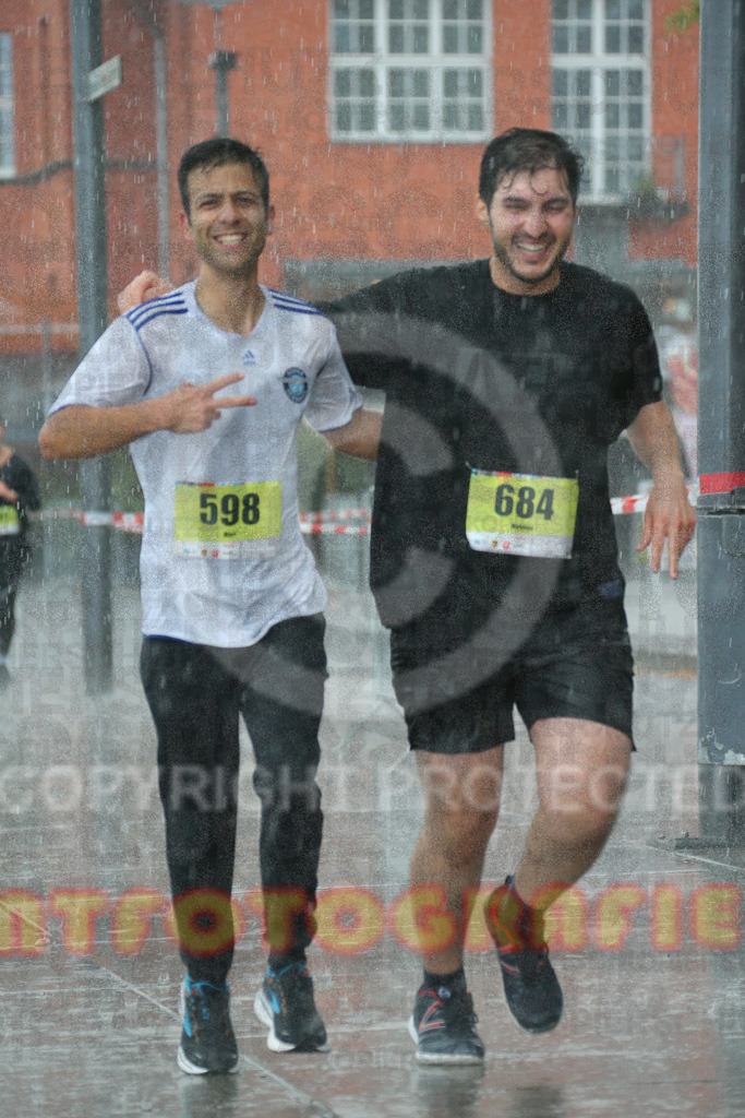 220917_1533_EX1_5795 | Sportfotografie im Rhein-Sieg Kreis, Köln, Bonn, NRW, Rheinland Pfalz, Hessen, etc. Unser Tätigkeitsfeld umfasst den Laufsport vom Volkslauf über den Marathon, Duathlon, Triathon bis zum Ultralauf wie Kölnpfad Ultra oder Schindertrail.