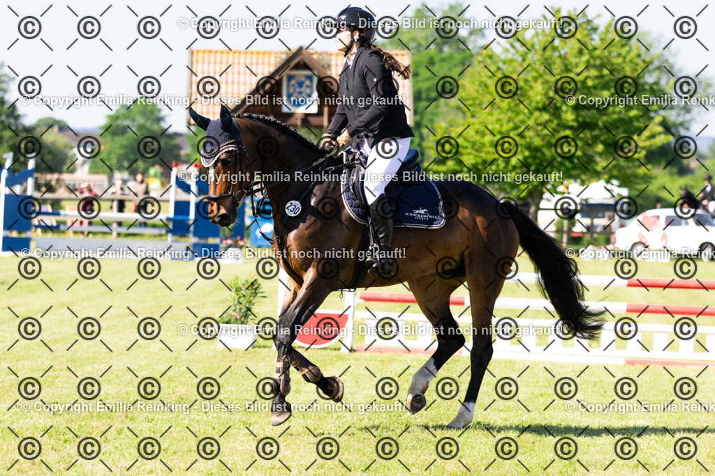 CL5A8118 | Emilia Reinking Fotografie - Realisiert mit Pictrs.com