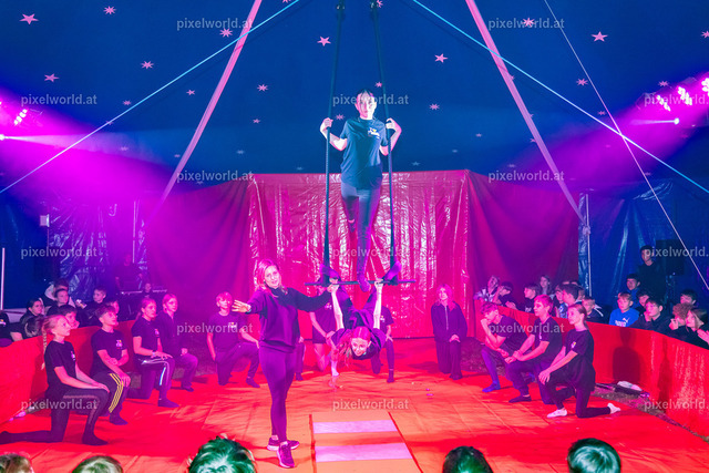 Zirkusvorstellung der MS Feldkirchen Digital | Bildershop von pixelworld.at - Realisiert mit Pictrs.com