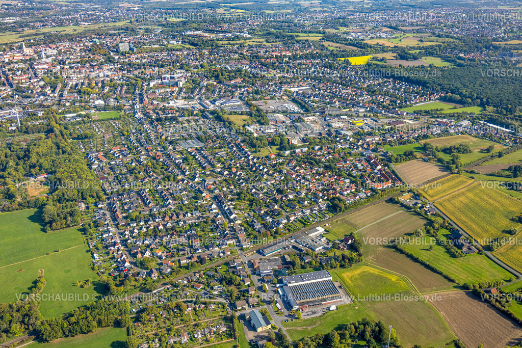 Hamm250900349 | Luftbild, Hamm-Süden Wohngebiet am Langewanneweg, hinten die Innenstadt City, Stadtbezirk Rhynern, Hamm, Ruhrgebiet, Nordrhein-Westfalen, Deutschland