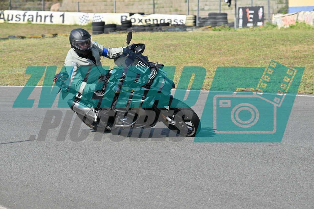 110307_20250815_DZ9_2009 | zweirad-pictures