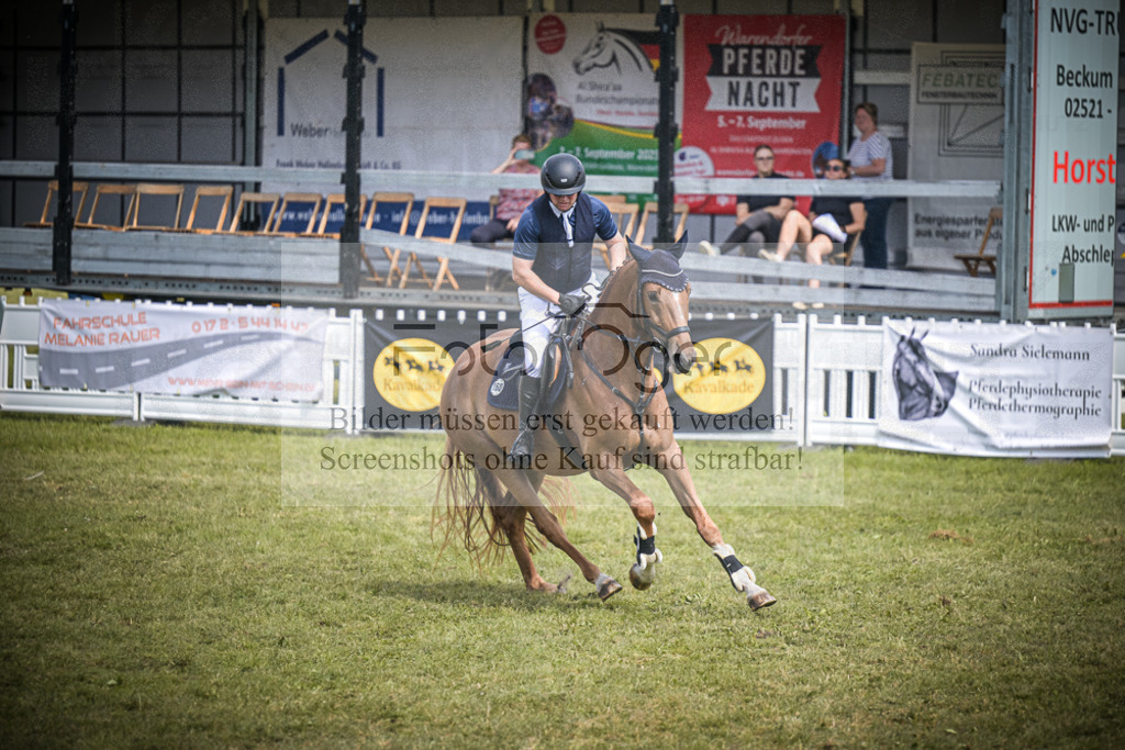 DOS_6298 | Entdecke hochwertige Reitturnierfotos von Foto Oger. Professionell, emotional und authentisch – jetzt Lieblingsmomente im Shop bestellen.Deutschlandweite Turnierfotografie. - Realisiert mit Pictrs.com