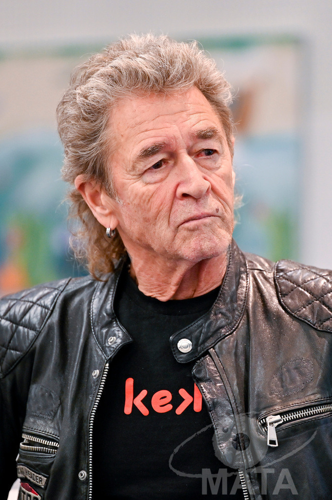 _DWI1823 | Peter Maffay bei Presse Konferenz auf der Stand Play Mobil bei der Spielwarenmesse in Messe Nürnberg. Nürnberg, 31.01.2023 - Realisiert mit Pictrs.com