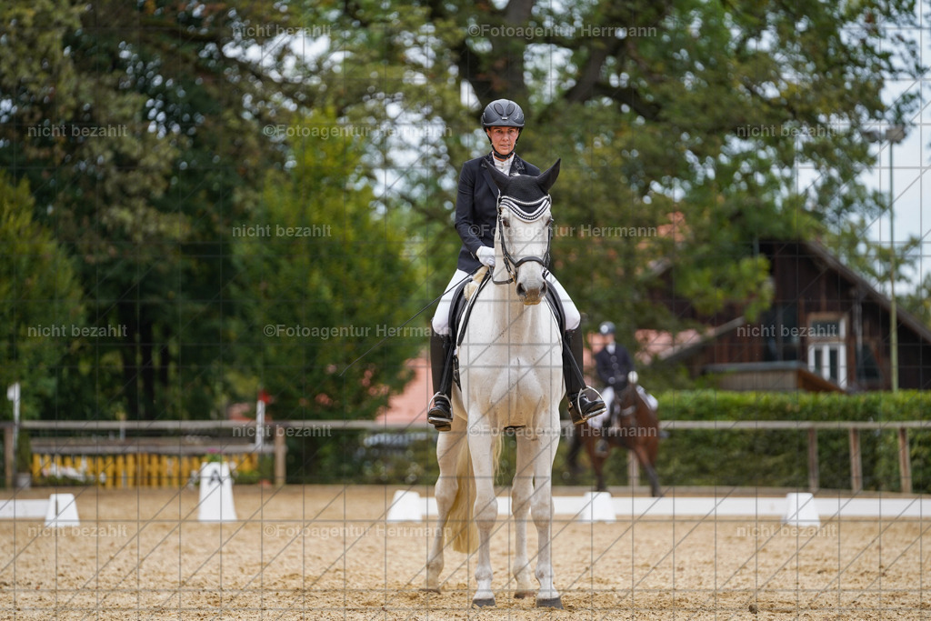 20231007-SN_00718 | Diessen am Ammersee, 2023, Dressur- und Springturnier, Reitsport, Turnierfotografie, Pferdebilder, Reitbilder, Turnierfotografen Bayern, Fotoagentur Herrmann