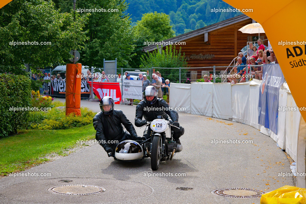P1025663 | Erleben Sie atemberaubende, hochqualitative Fotos Ihrer Fahrt entlang der malerischen Alpenstraßen. Besuchen Sie alpineshots.com, um professionelle Aufnahmen Ihrer unvergesslichen Reise zu finden und zu kaufen - Realisiert mit Pictrs.com