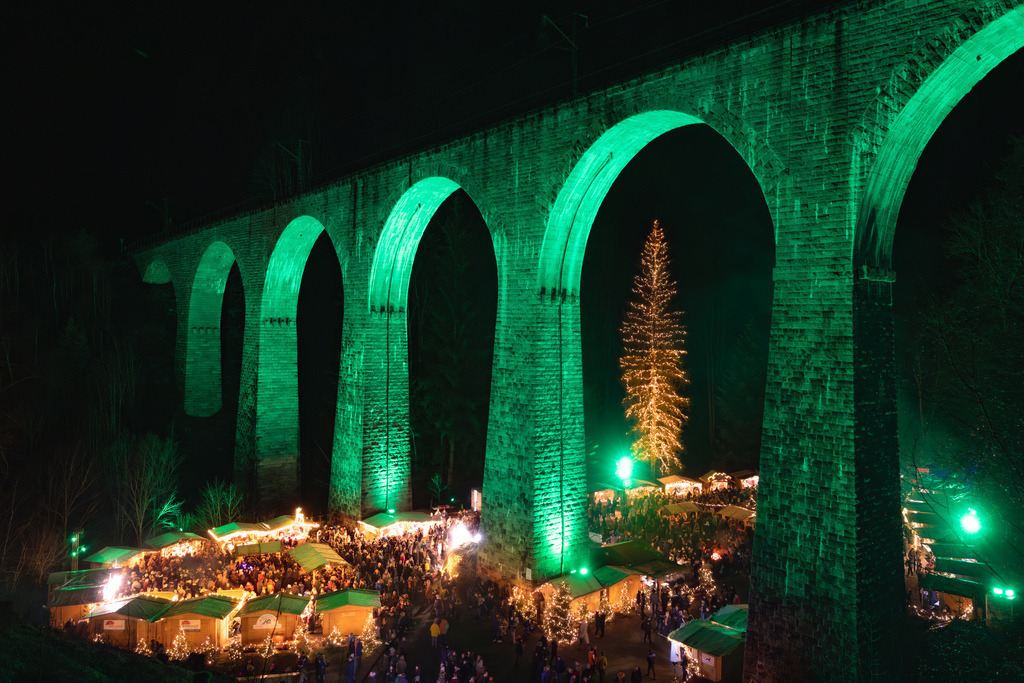 2024-12-07 Wehnachtsmarkt Ravennaschlucht 023 | Schwotte Media - Realisiert mit Pictrs.com