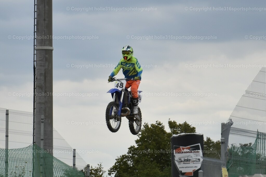 DSC_0512 (2) | Sportfotografie , Motorsport, Motoross, Reitsport, Mointainbike, Enduro,
Landschaft , Outdoor, Eventfotografie, Landschaft, Bilder online bestellen - Realisiert mit Pictrs.com