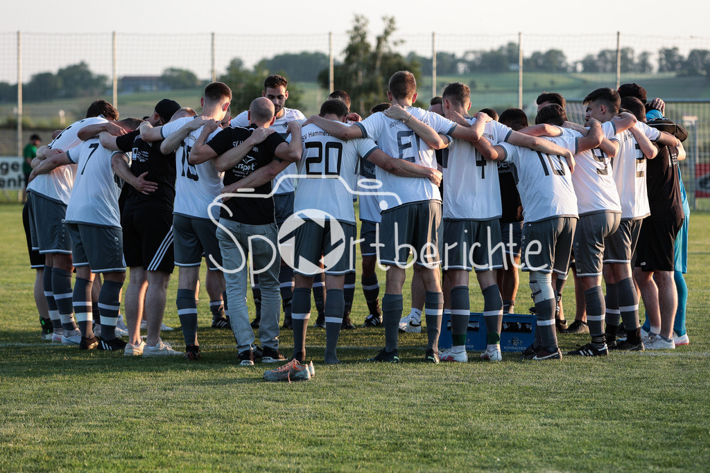 DJK Stotzard - SV Hammerschmiede | Professionelle Sportfotos aus den Bereichen Fußball, Eishockey, Handball und vieles mehr. Ob Sieg oder Niederlage