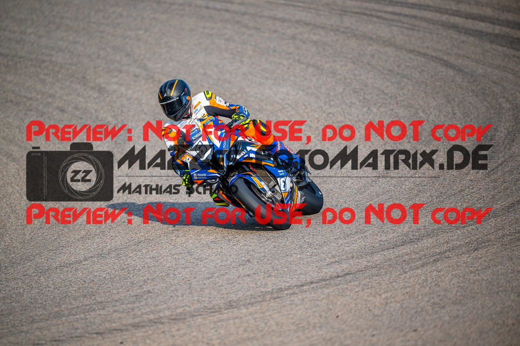 MaZZes_FotoMatrix_240504_6007705_6616 | STK1000