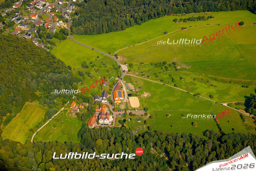 Das Luftbild zeigt :  Heimbuchenthal - Die Luftaufnahme wurde 2024 vom UL-Flugzeug aus erstellt ( keine Drohne ) - Hochauflösende Luftaufnahme - Für grossformatige Ausdrucke geeignet. Die Geschenkidee !Mit Lizenz und Bildrechte bestellbar