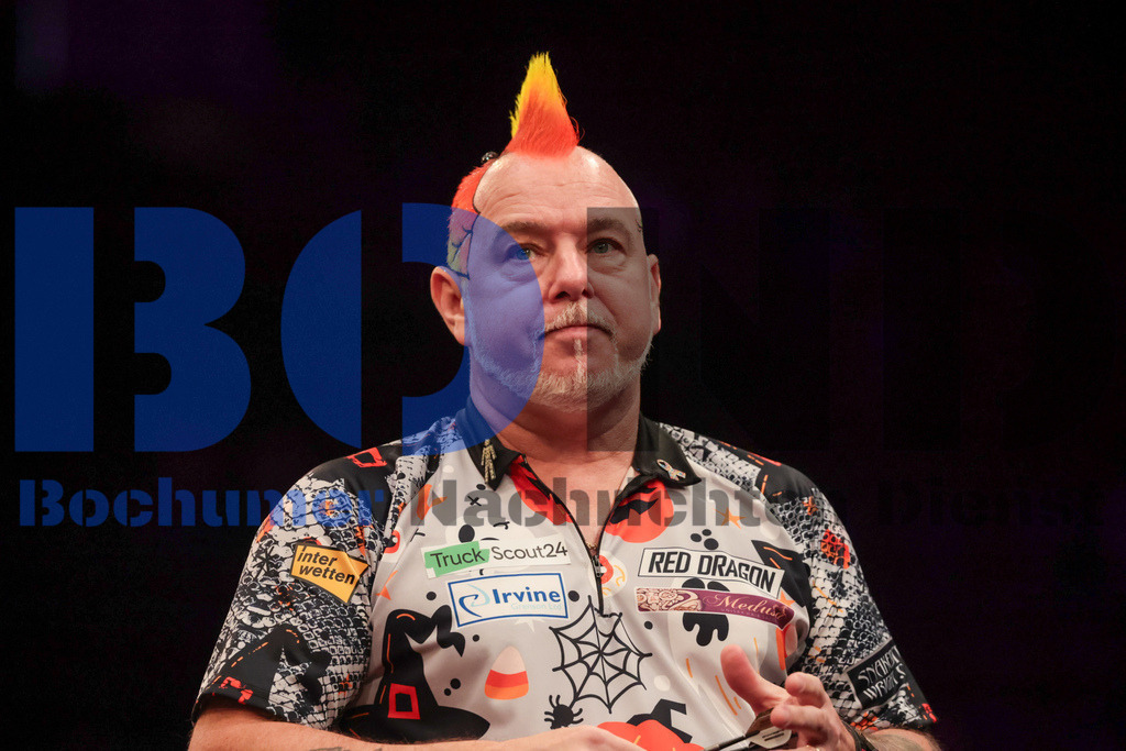  29.10.2023 - 
 | Sebastian Sendlak / Bochumer Nachrichtendienst (BOND) - PDC European Darts Championship: Viertelfinale {Persons shown} - Realisiert mit Pictrs.com