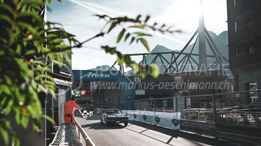 19. Arosa ClassicCar 2023 - 2. September 2023 | 19. Arosa ClassicCar 2023
Arosa, Schweiz
Studer Lorenzo aus Ascona mit der Startnummer 217 in einem Chevrolet Corvette, Jahrgang 1966, in der Klasse Classic Trophy.
@arosaclassiccar, @arosa.official, #arosaclassiccar, #arosa, #76curves, #classiccar
Bild: Sportfotografie Markus Aeschimann | www.markus-aeschimann.ch - Realisiert mit Pictrs.com