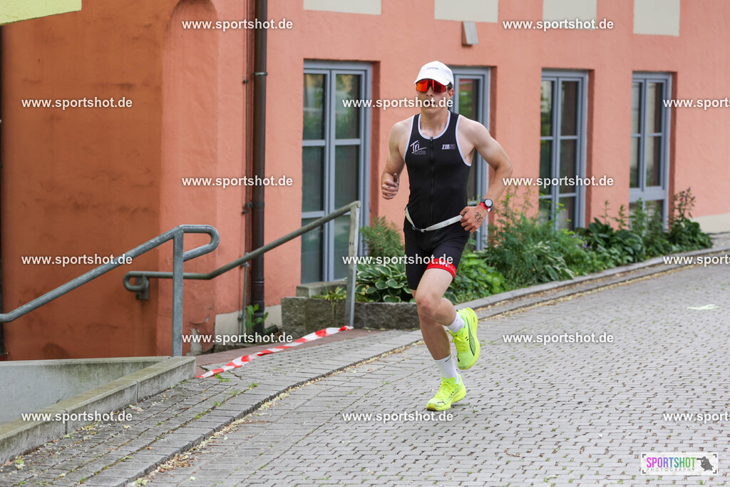 KSZ_3907 | Stadttriathlon Erding 2025. #yourpictrs #sportshot_your_pictrs @Sportshotphotography #stadttriathlonerding Copyright: www.sportshot.de