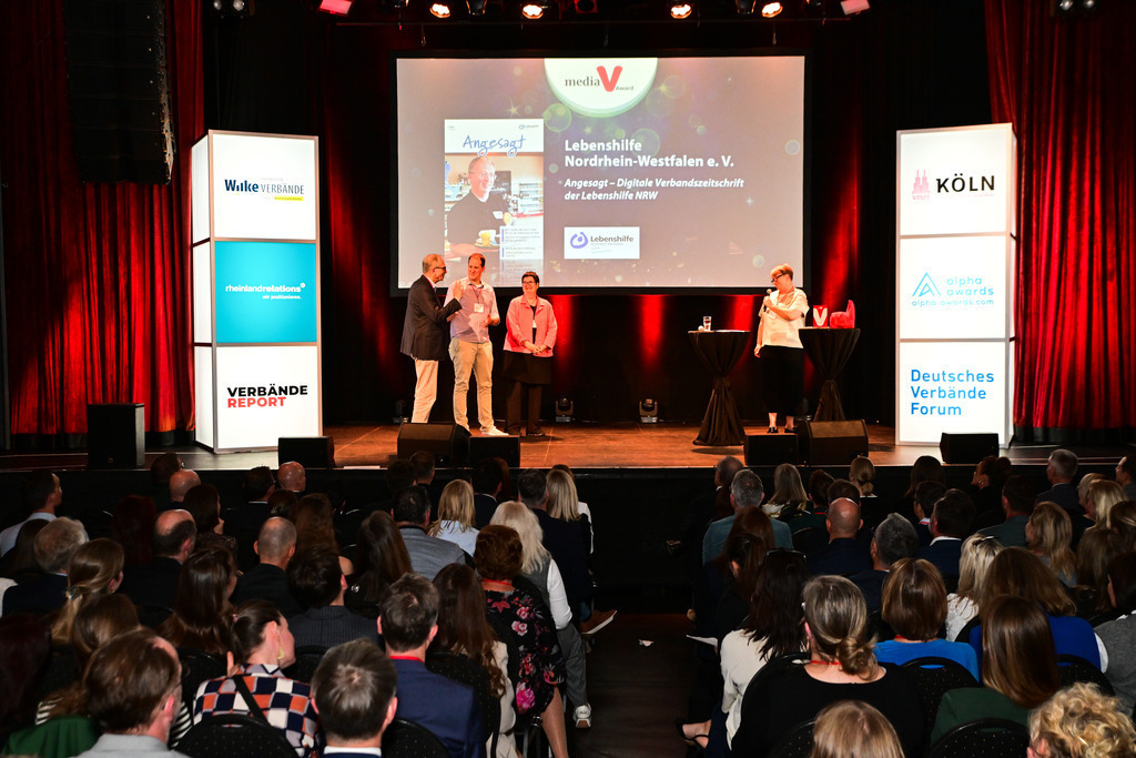 0180Media_V_Award_2025_Foto_Stefan_Wernz | Fotograf Köln - Realisiert mit Pictrs.com