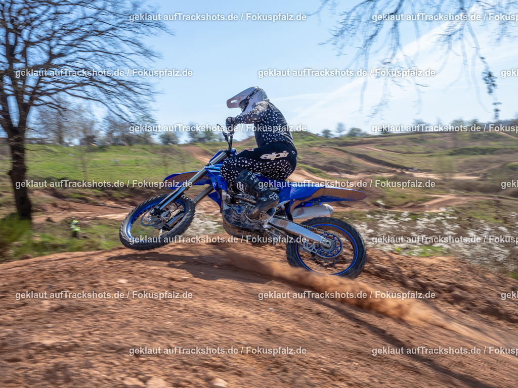 Schweyen040525-75 | Trackshots.de / Fokuspfalz.de - Realisiert mit Pictrs.com