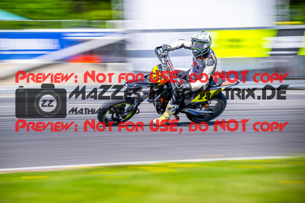 MaZZes_FotoMatrix_230527_8005 | S1+S2