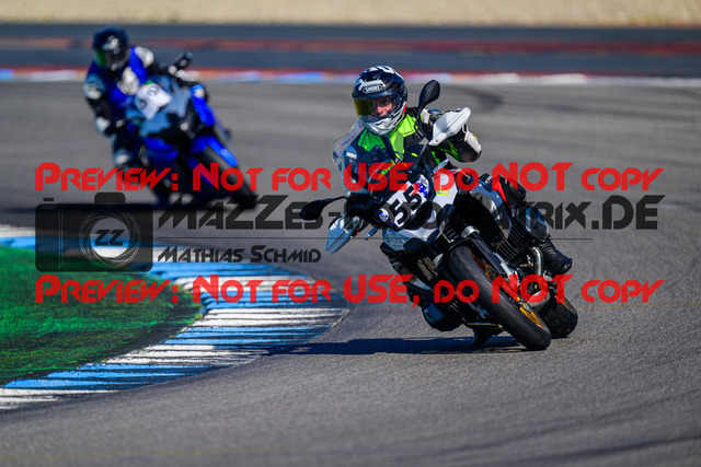 MaZZes_FotoMatrix_240520_6007705_9427 | INST