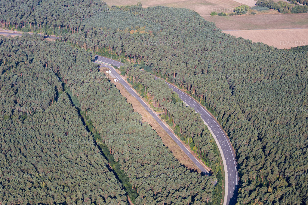 Luftbild: Rodgau, Opel Test Center im Ortsteil Dudenhofen in Rodgau im Bundesland Hessen in Deutschland. Foto: IMG_111007.jpg vom 08.09.2018 durch Werner Riehm/FLY-FOTO.de