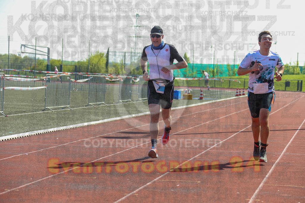 220424_1124_EX1_4655 | Sportfotografie im Rhein-Sieg Kreis, Köln, Bonn, NRW, Rheinland Pfalz, Hessen, etc. Unser Tätigkeitsfeld umfasst den Laufsport vom Volkslauf über den Marathon, Duathlon, Triathon bis zum Ultralauf wie Kölnpfad Ultra oder Schindertrail.