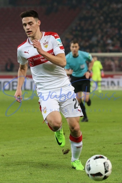 060217Ho620 | Josip Brekalo (VfB Stuttgart)
 / 2. BL; VfB Stuttgart vs Fortuna Duesseldorf, Germany, Merceds-Benz-Arena, Stuttgart, 20170206