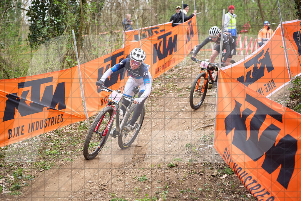 34. KTM Kamptal Trophy 1, MITTERWALLNER Mona (AUT), Women Elite, MONDRAKER FACTORY RACING XC | ZÖBING, Österreich – 2026-03-28: 34. KTM Kamptal Trophy1, MITTERWALLNER Mona (AUT), Women Elite, MONDRAKER FACTORY RACING XCFoto: © 2026 Martin Bihounek - MB Creative e.U.