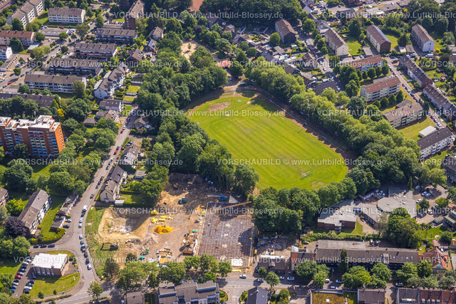 Gladbeck220501805 | Luftbild, Baustelle am Sportplatz Dorstener Straße, Zweckel, Gladbeck, Ruhrgebiet, Nordrhein-Westfalen, Deutschland